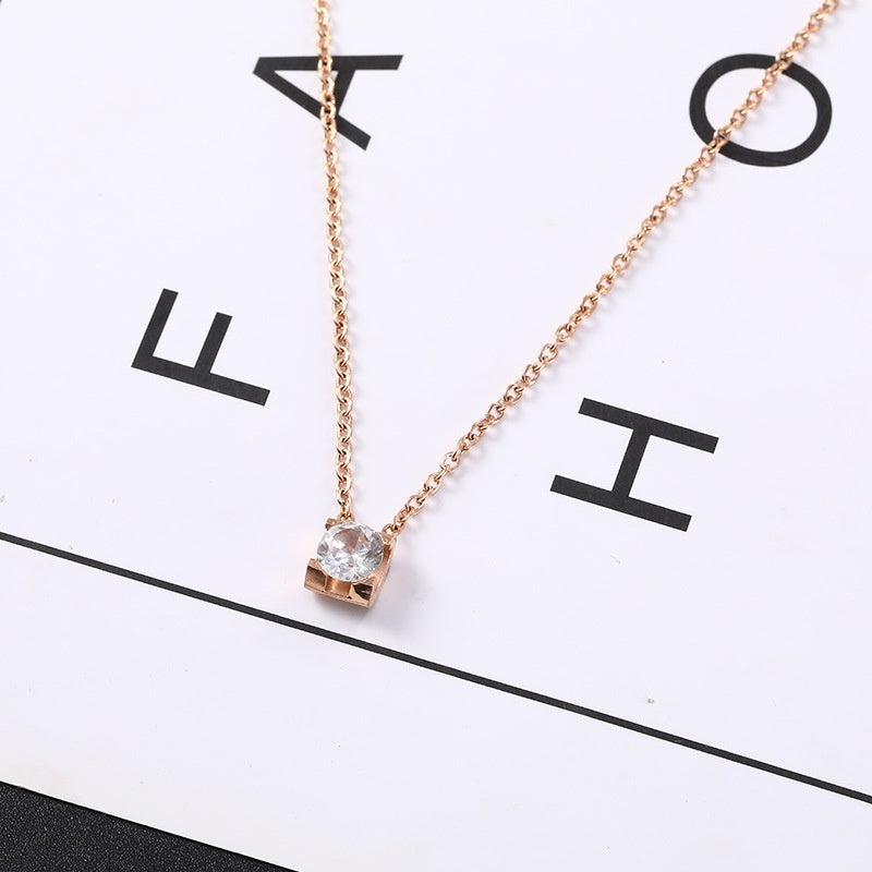 Simple Four-claw Single Diamond Pendant Female Temperament Titanium Steel Necklace null