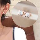 Simple Four-claw Single Diamond Pendant Female Temperament Titanium Steel Necklace null