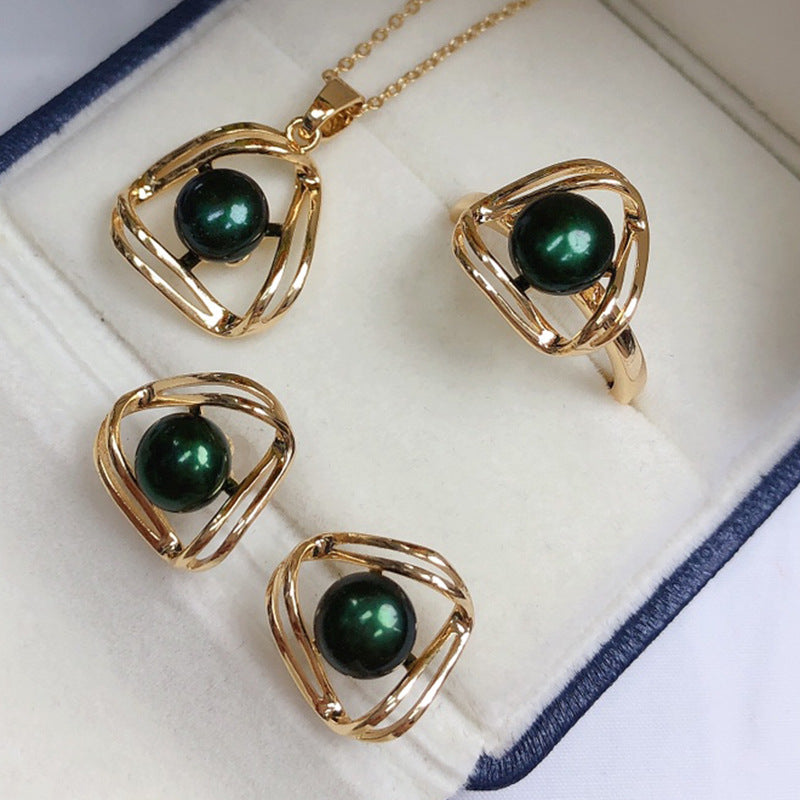 Simple And Exquisite Freshwater Pearl Necklace Suit null
